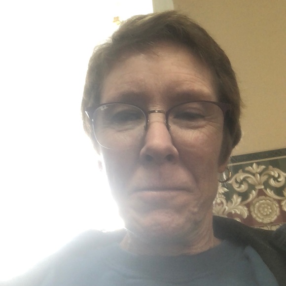 Meet your Posher, Amy - Picture 1 of 1